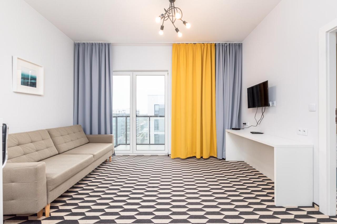 Prymasa Tysiaclecia 83A C - D By Homeprime Varsovia Exterior foto